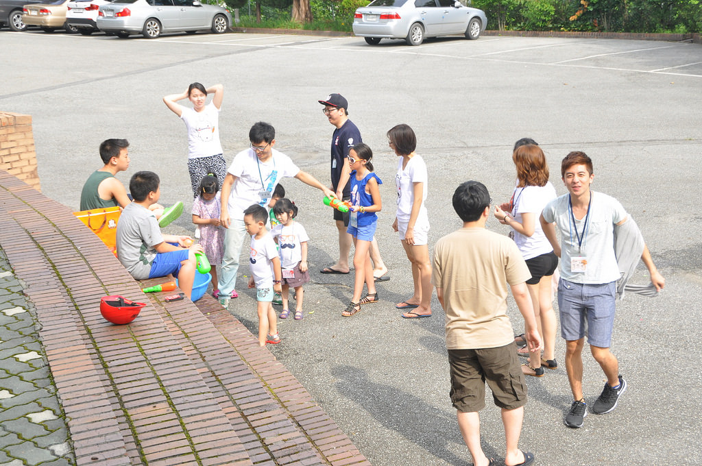 21493104633_583cd7517b_b