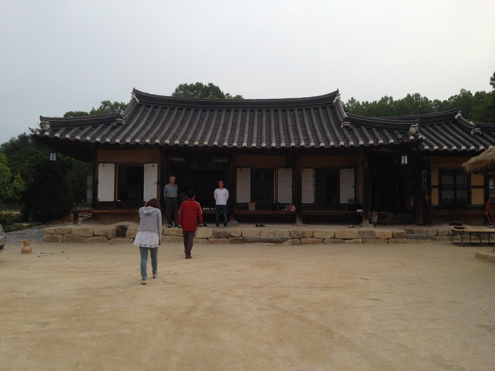 22080192932_52b051f378_k