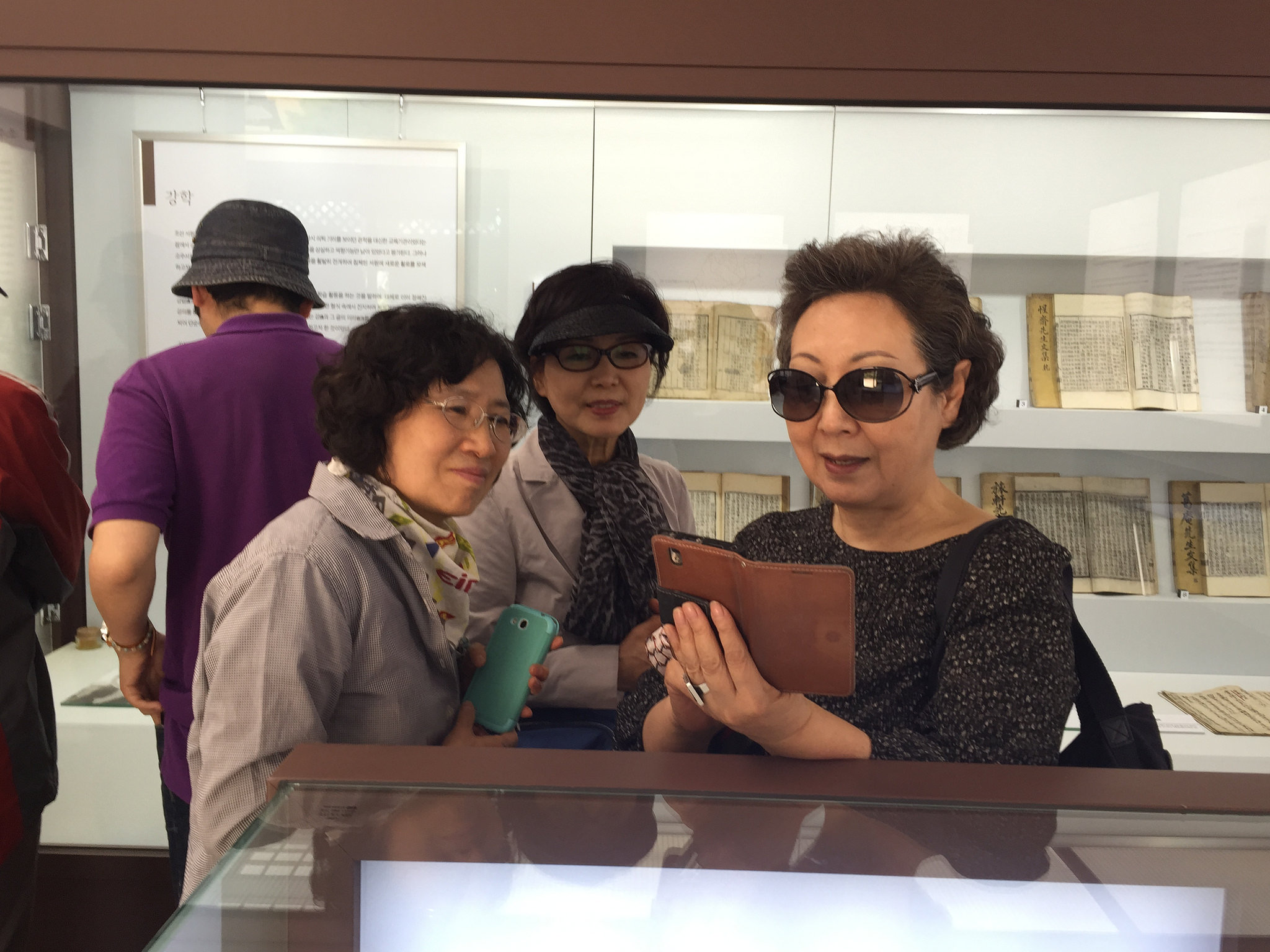 22203569581_480d3da3c1_k